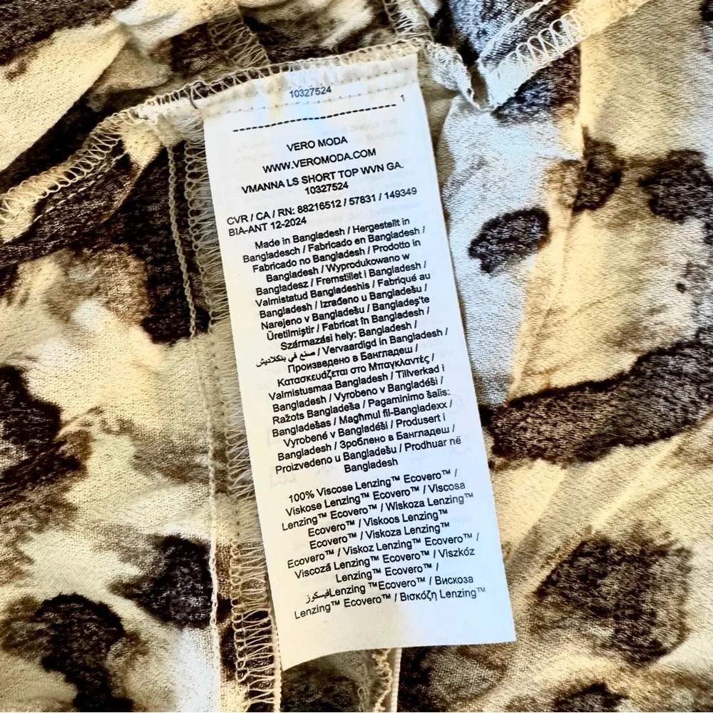 NWT Vero Moda tie front animal print top XL - Picture 10 of 13